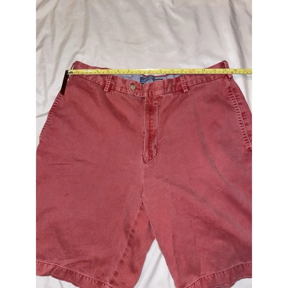 Peter Millar Mens Pima Cotton Flat Front Chino Shorts Salmon Pink Size 33 8.5 In